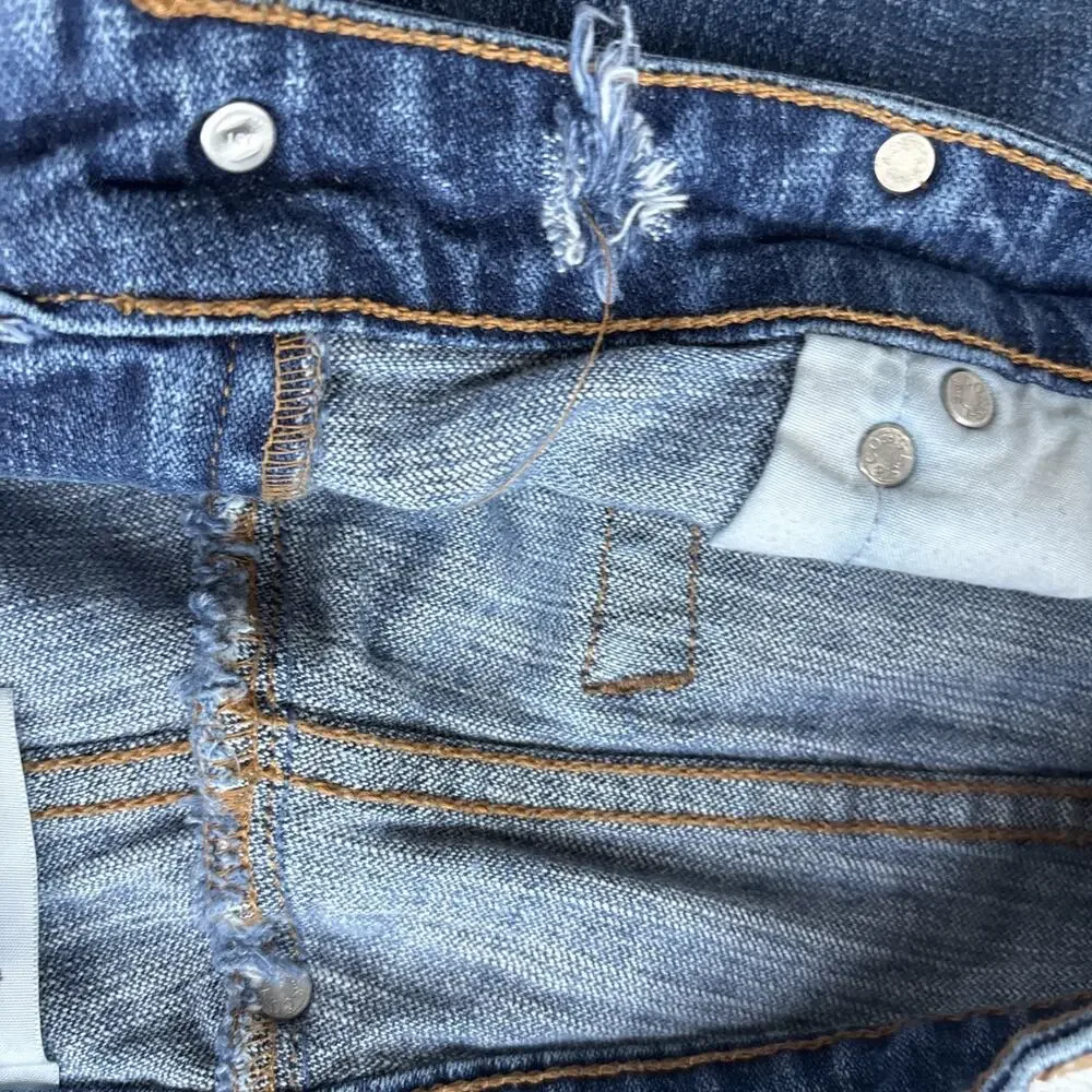 Levis Women Jeans Size 12 537 Low Flare Blue Medium‎ Wash Denim (approx 32x28)